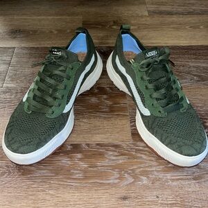 Like New Green Men’s Vans Ultrarange Size 11.5